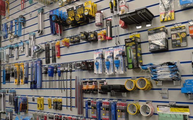Explore the extensive range of tools and plumbing supplies at Local Plumbing Supplies – Littlehampton!